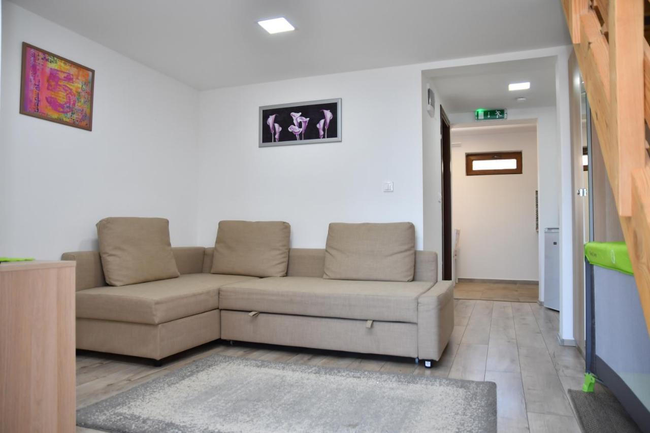 Foeveny Apartmanok Balatonfůzfő Extérieur photo