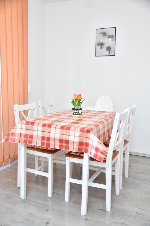Foeveny Apartmanok Balatonfůzfő Extérieur photo