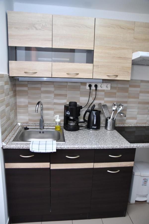 Foeveny Apartmanok Balatonfůzfő Extérieur photo
