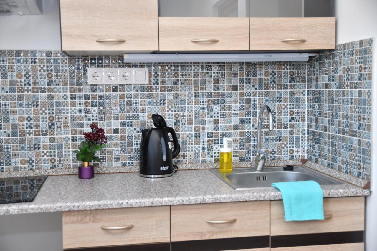 Foeveny Apartmanok Balatonfůzfő Extérieur photo