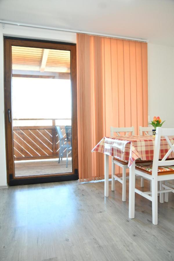 Foeveny Apartmanok Balatonfůzfő Extérieur photo