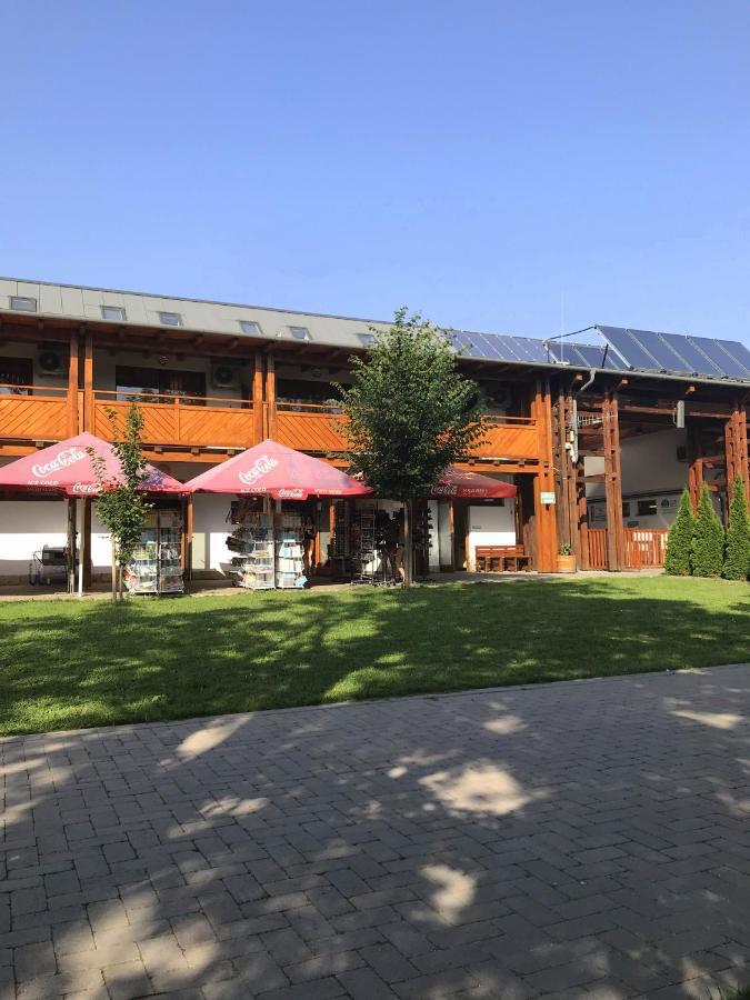 Foeveny Apartmanok Balatonfůzfő Extérieur photo